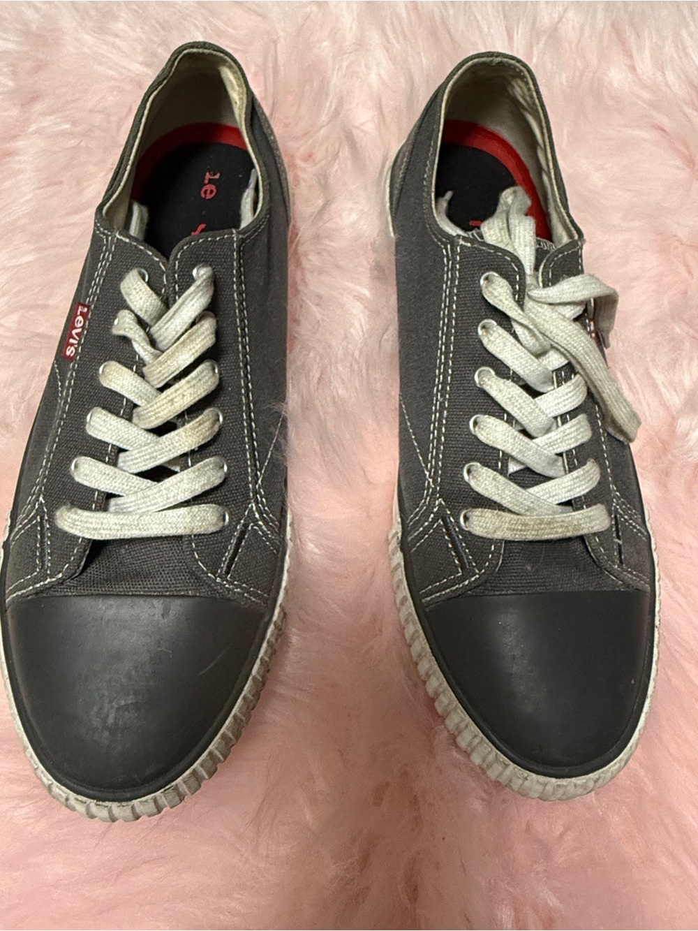 Levi's Womens Gray Low-Top Sneakers